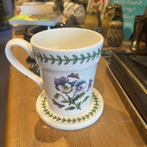 Port Meirion mug with coaster/drink warmer - Image 3