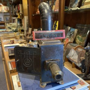 Magic Lantern Slide Projector with 5 slides