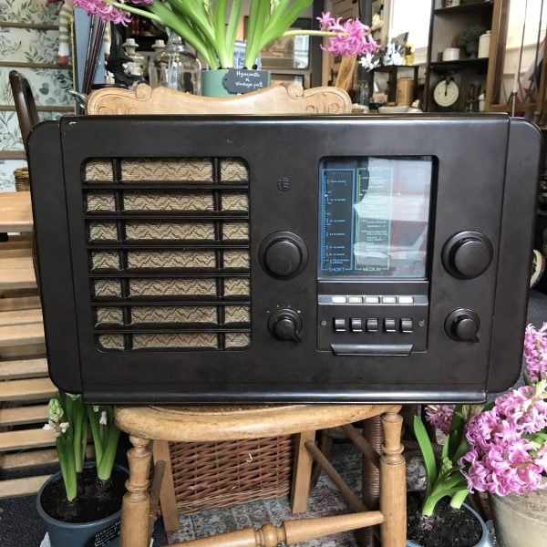 1940s BAKELITE EKCO TYPE A23 RECEIVER VALVE RADIO