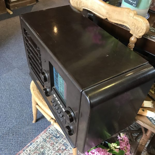 1940s BAKELITE EKCO TYPE A23 RECEIVER VALVE RADIO - Image 5