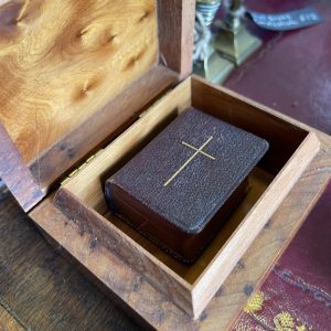 Boxed Early 1900s Oxford Book Of Common Prayers & Hymns