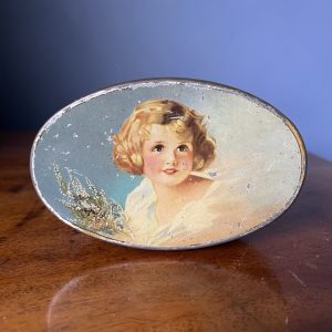 Beautiful vintage William Crawford Sample Biscuit Tin