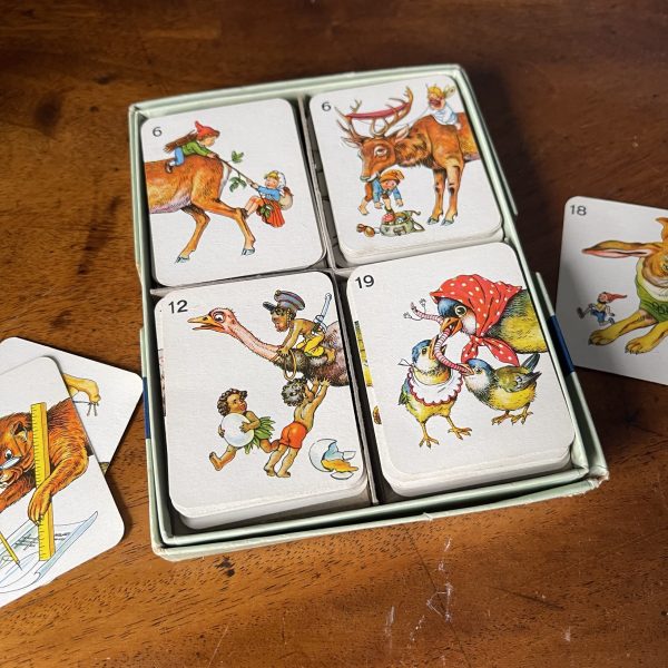 Tops Tails Card Game - Image 2
