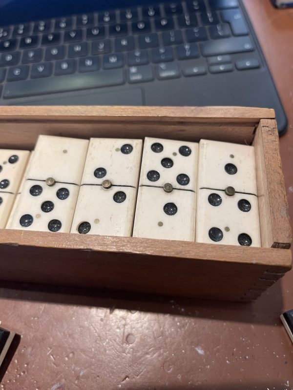 Bakelite Dominoes - Image 5