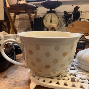 Large Polka Dot Measuring & Mixing Jug
