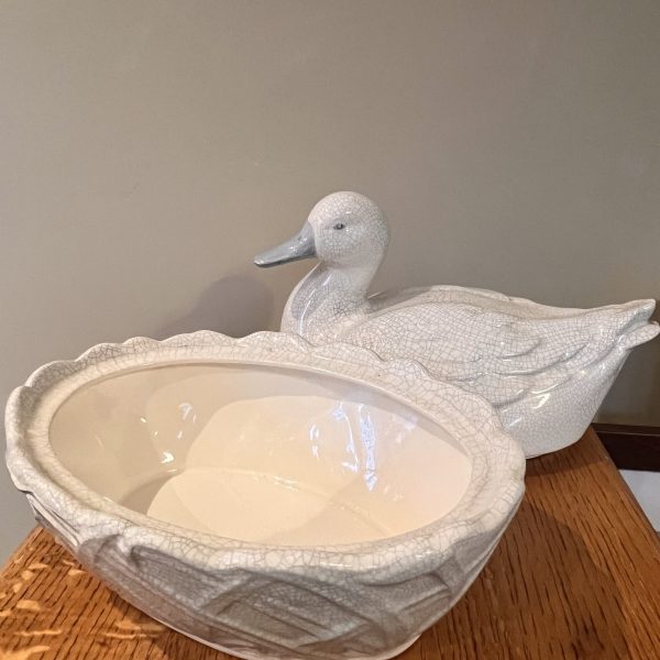 Large Duck Lidded Egg Pot - Image 2