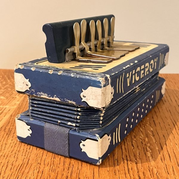 Vintage Viceroy Accordian Squeezebox - Image 3