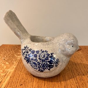Sweet pottery bird tealight holder
