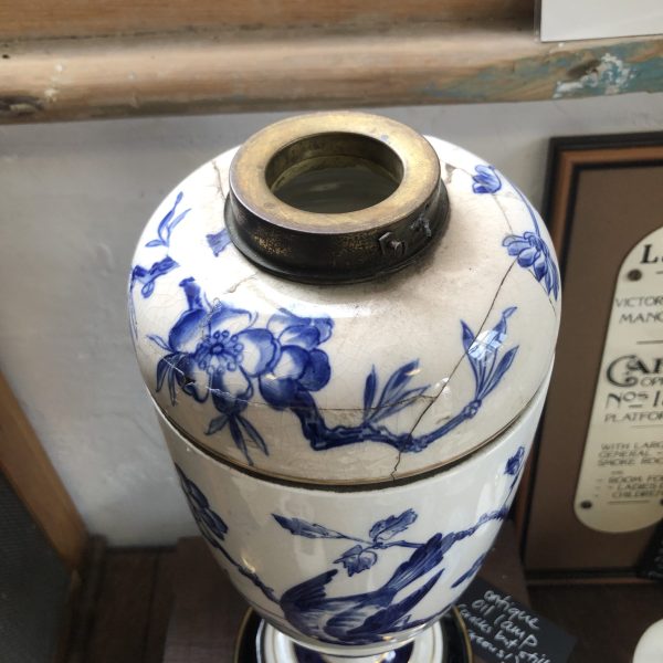 Antique Oil Lamp - Image 2