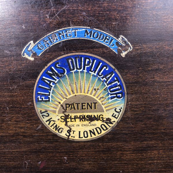 Vintage London Duplicator Box - Image 3