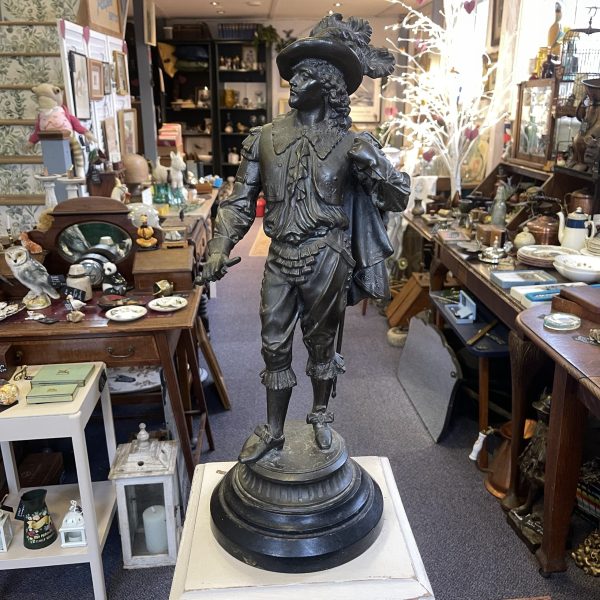 Elegant Pair of Statues of Cavaliers - Image 7