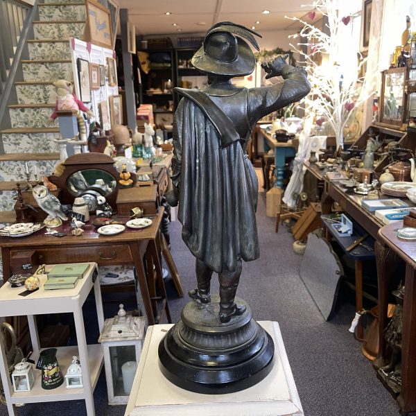 Elegant Pair of Statues of Cavaliers - Image 4