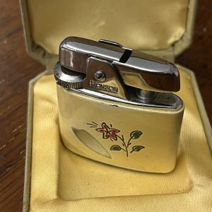 Ronson Petite Vintage Metalwork Floral Lighter