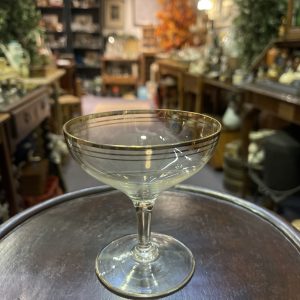 Stunning vintage champagne coupes x 4