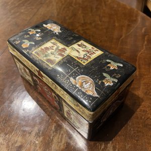 Chinese Famille Noir Style Porcelain Lidded Box