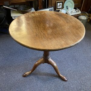 Georgian Style Antique Tripod Table