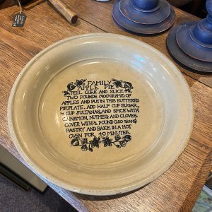 Lovely Vintage Apple Pie Dish by Moira England